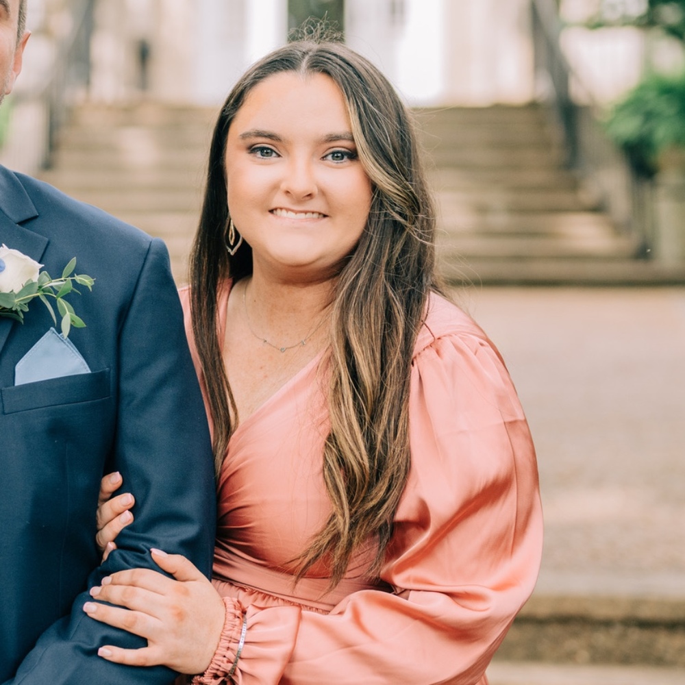 Meet your Posher, Ashley